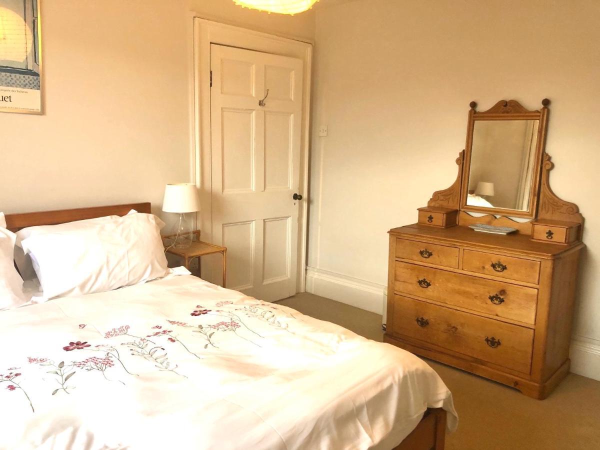 Lauras Townhouse Apartments Thomas Street Townhouse باث المظهر الخارجي الصورة