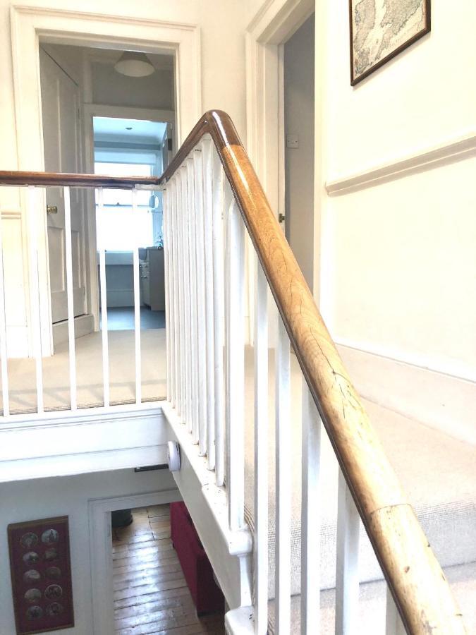 Lauras Townhouse Apartments Thomas Street Townhouse باث المظهر الخارجي الصورة